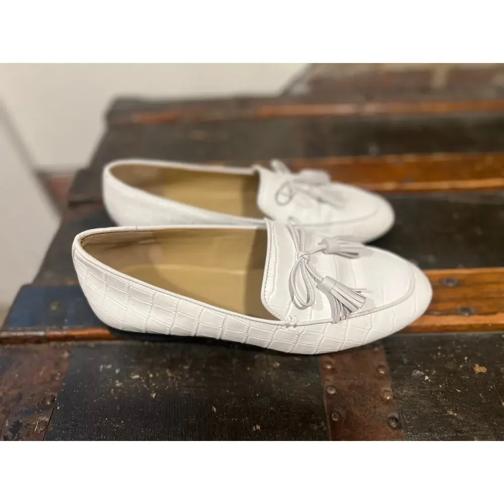 Ann Taylor Ursula Coastal Chic White Croc Embossed Tassel Loafers 7.5